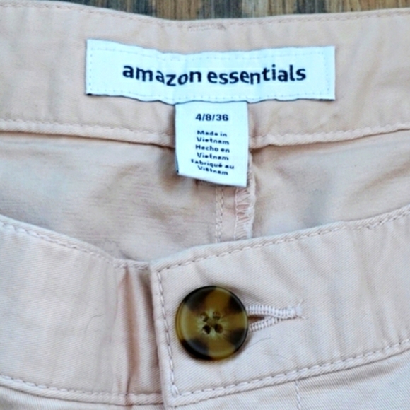 Amazon Essentials Cropped Girlfriend Chino Light Pink Size 4 NWOT - Picture 5 of 5
